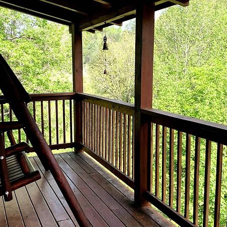Villa Smoky Mtn Hideaway - Cabin W/ Hot Tub & Pool Table à Sevierville Extérieur photo