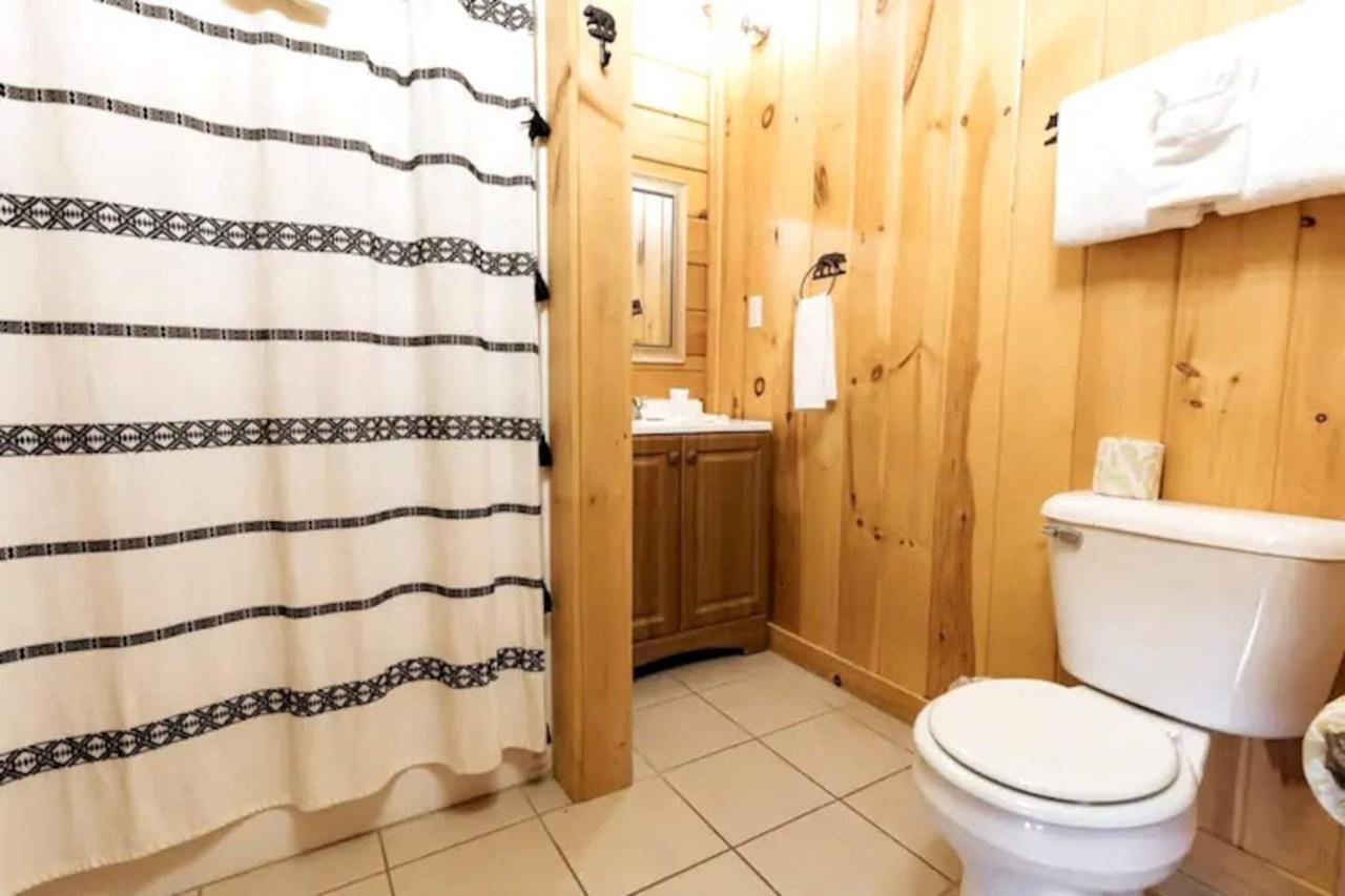 Villa Smoky Mtn Hideaway - Cabin W/ Hot Tub & Pool Table à Sevierville Extérieur photo