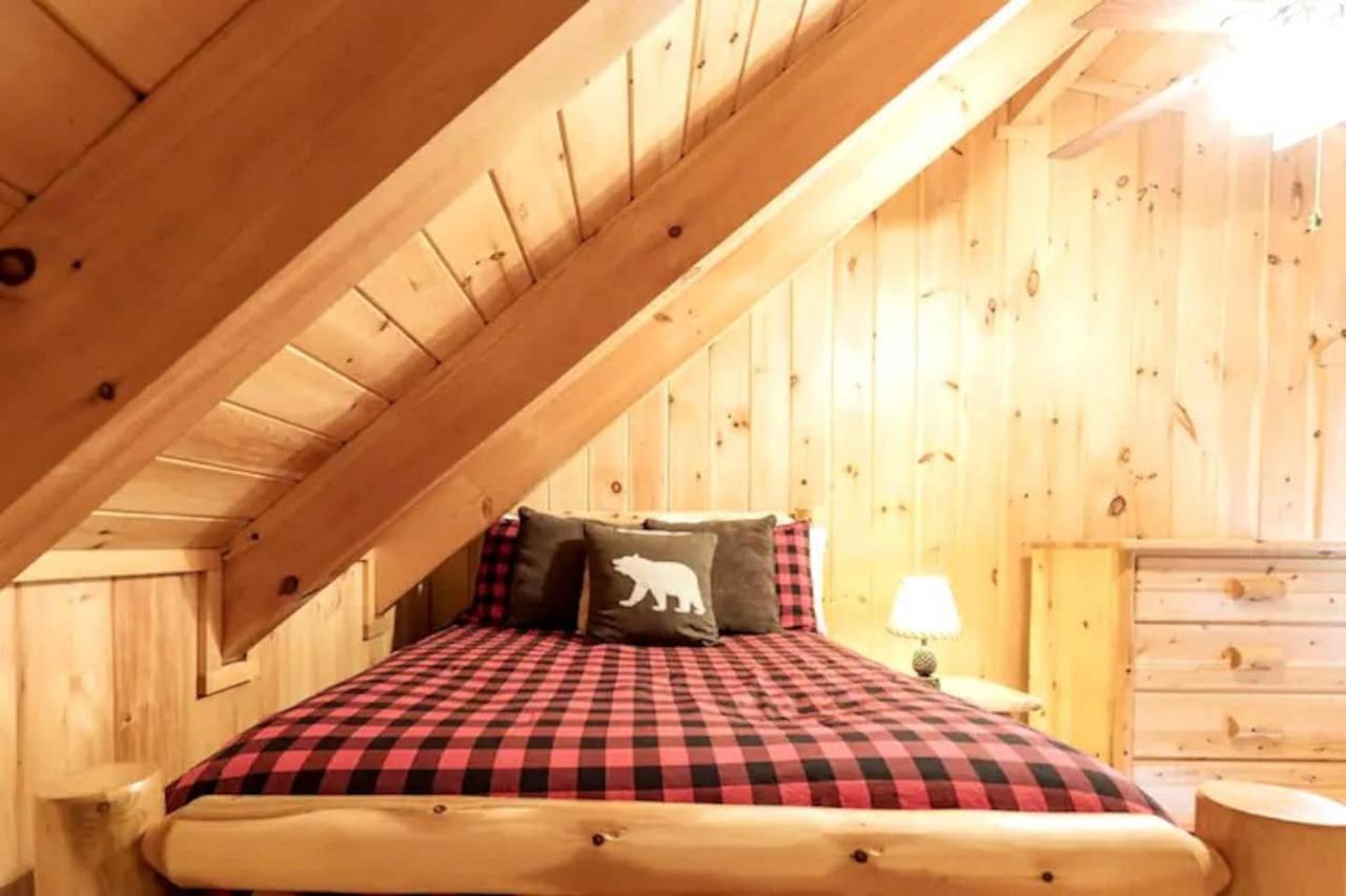Villa Smoky Mtn Hideaway - Cabin W/ Hot Tub & Pool Table à Sevierville Extérieur photo