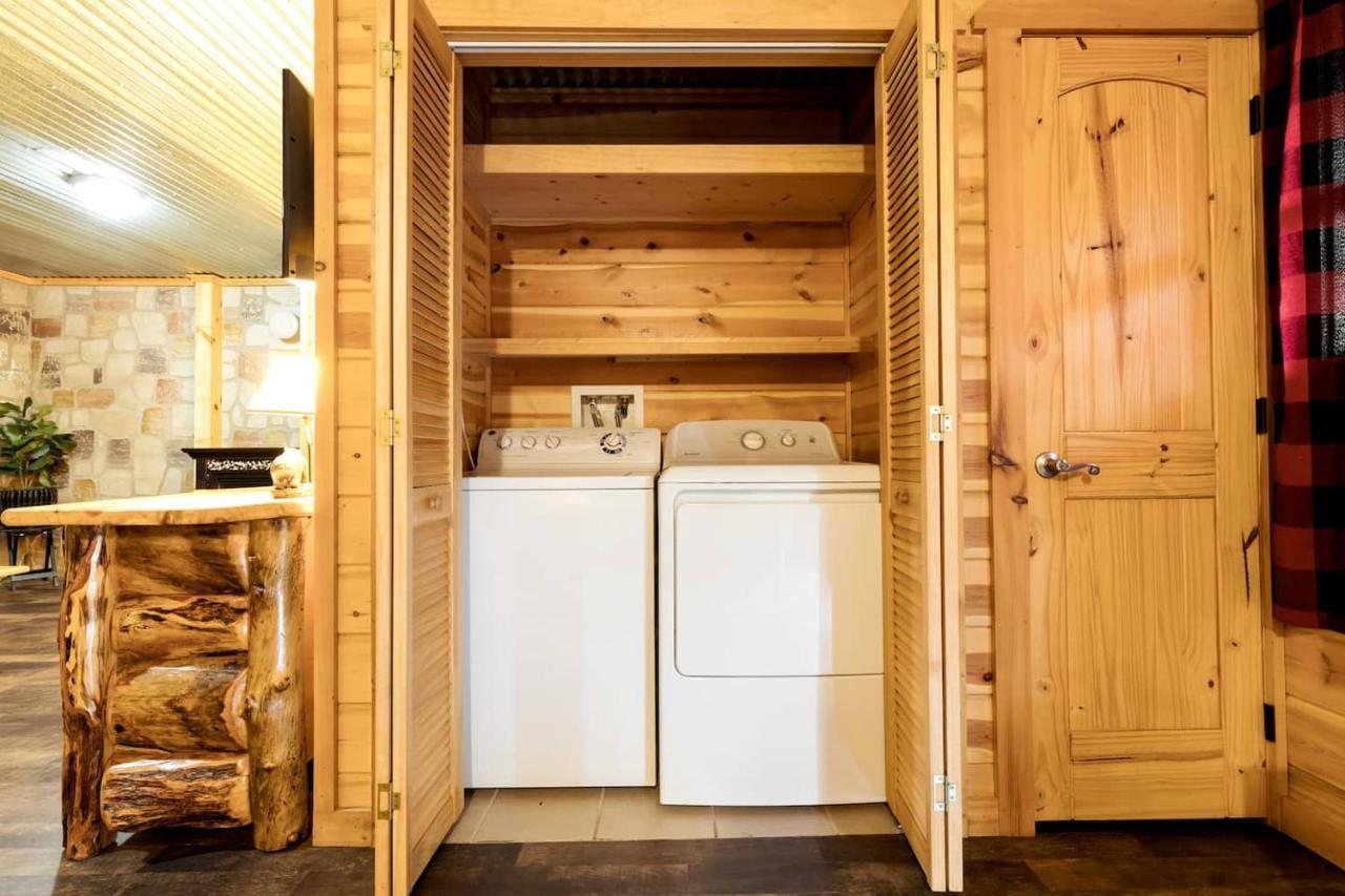 Villa Smoky Mtn Hideaway - Cabin W/ Hot Tub & Pool Table à Sevierville Extérieur photo